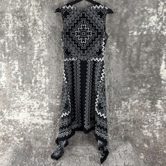 Perceptions Size XS Hankerchief Hem Zigzag Knee Length Flared Dress Black White - Picture 5 of 11